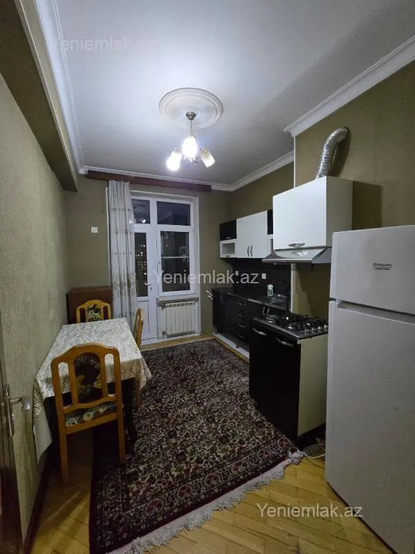 Satılır 2 otaqlı yeni tikili 82 m²