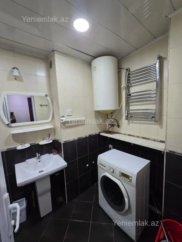 Satılır 2 otaqlı yeni tikili 82 m²