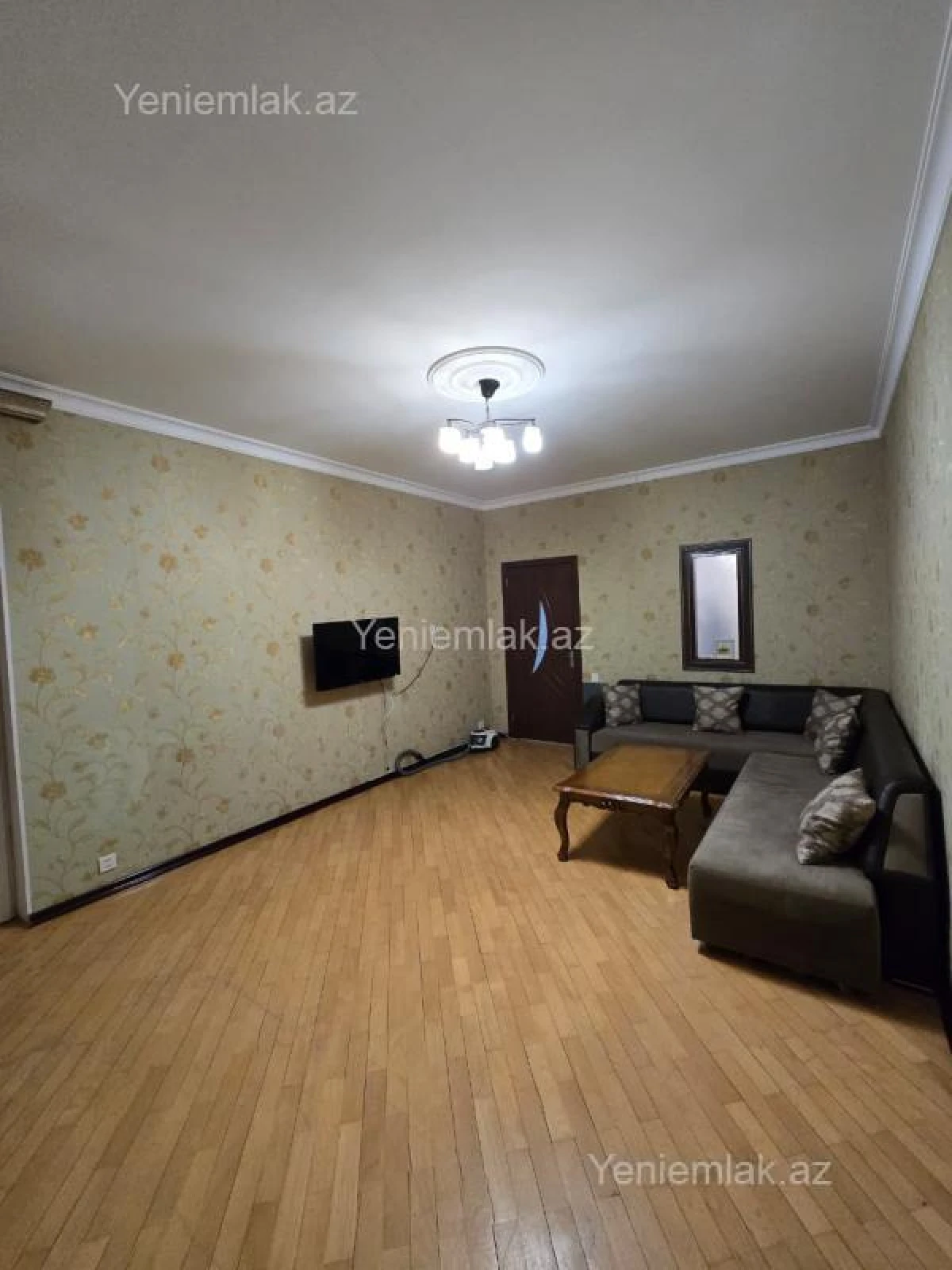 Satılır 2 otaqlı yeni tikili 82 m²