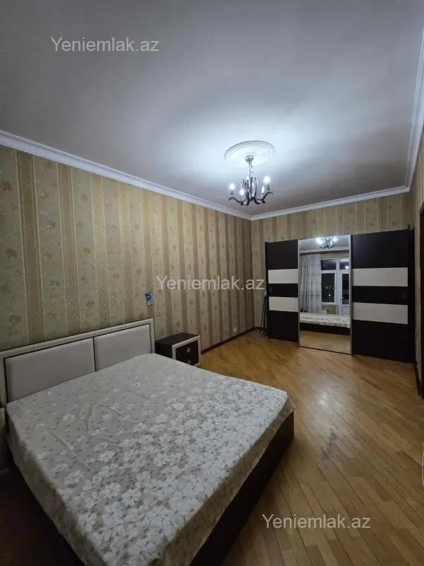 Satılır 2 otaqlı yeni tikili 82 m²