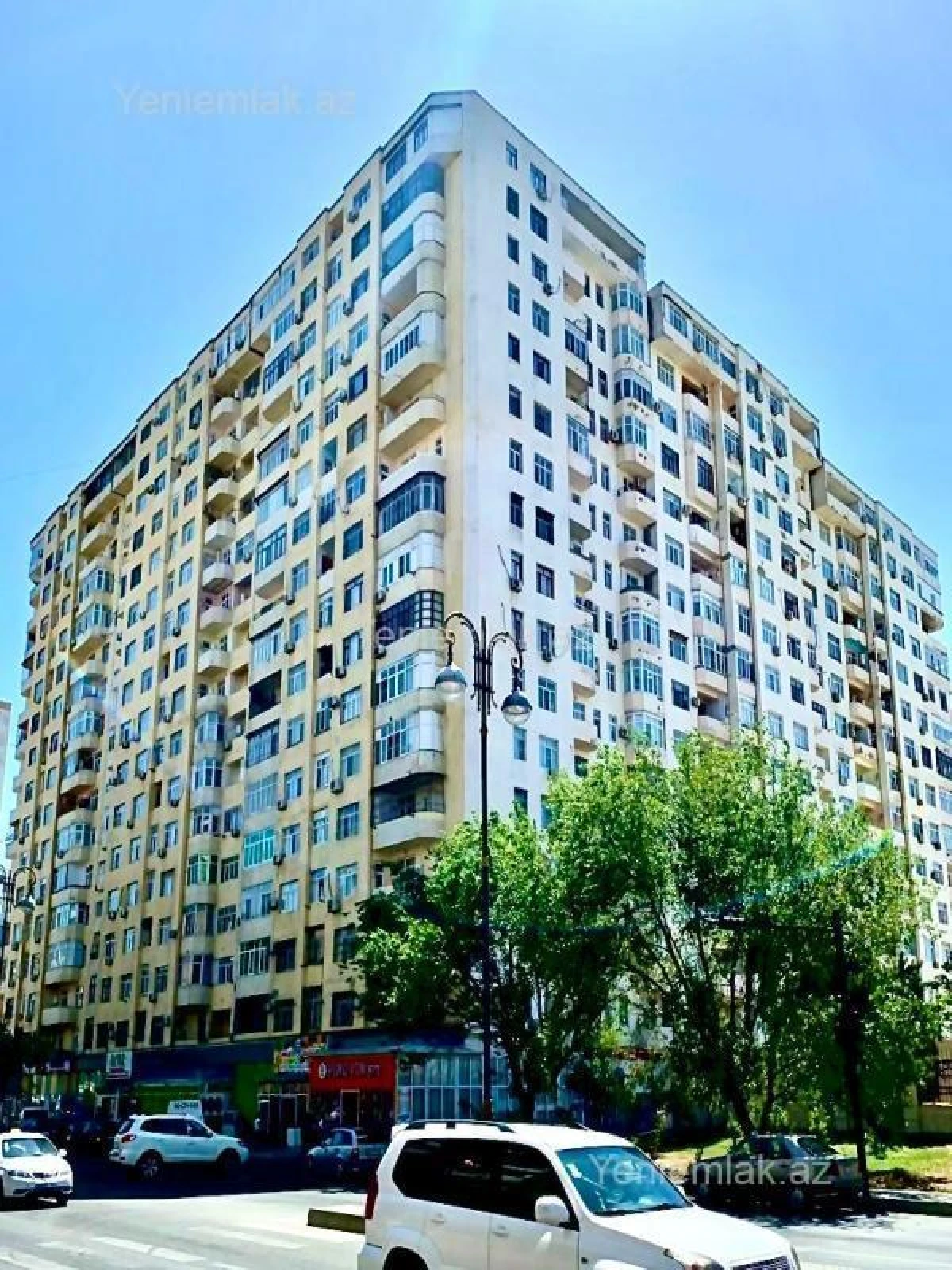 Satılır 2 otaqlı yeni tikili 82 m²