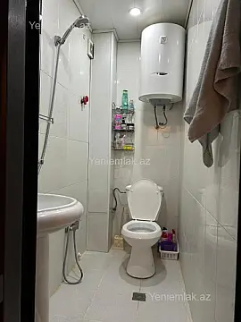 Satılır 2 otaqlı köhnə tikili 40 m²