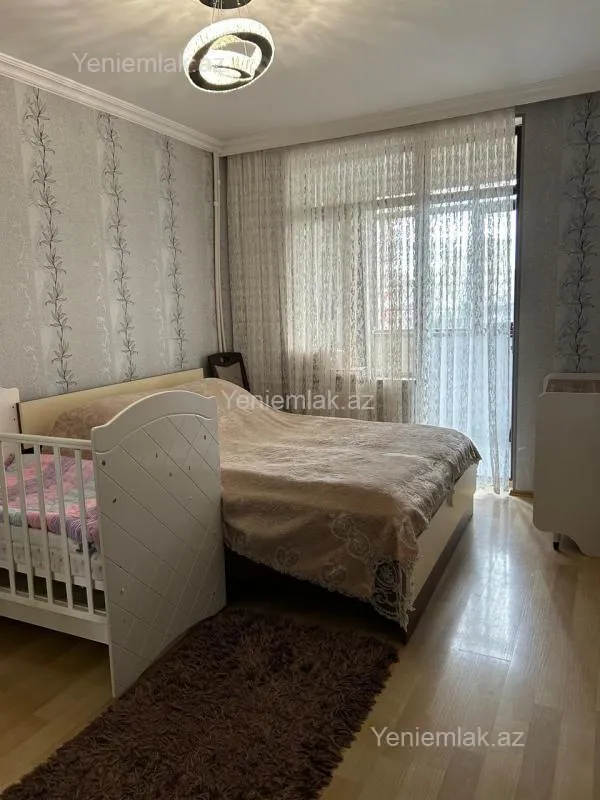 Satılır 2 otaqlı köhnə tikili 40 m²