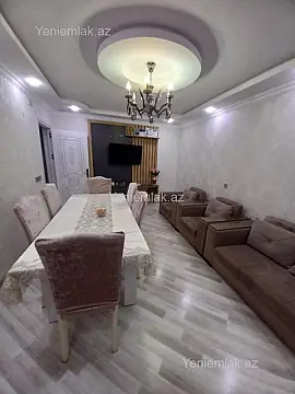 Kirayə verilir 4 otaqlı köhnə tikili 112 m²