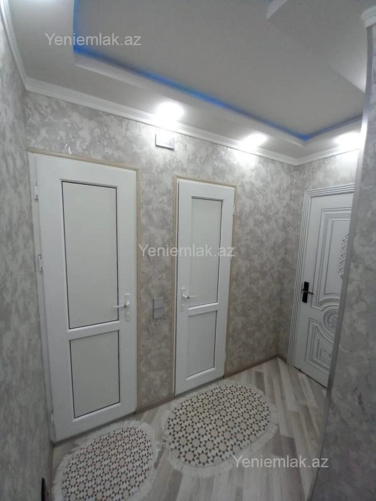 Kirayə verilir 4 otaqlı köhnə tikili 112 m²