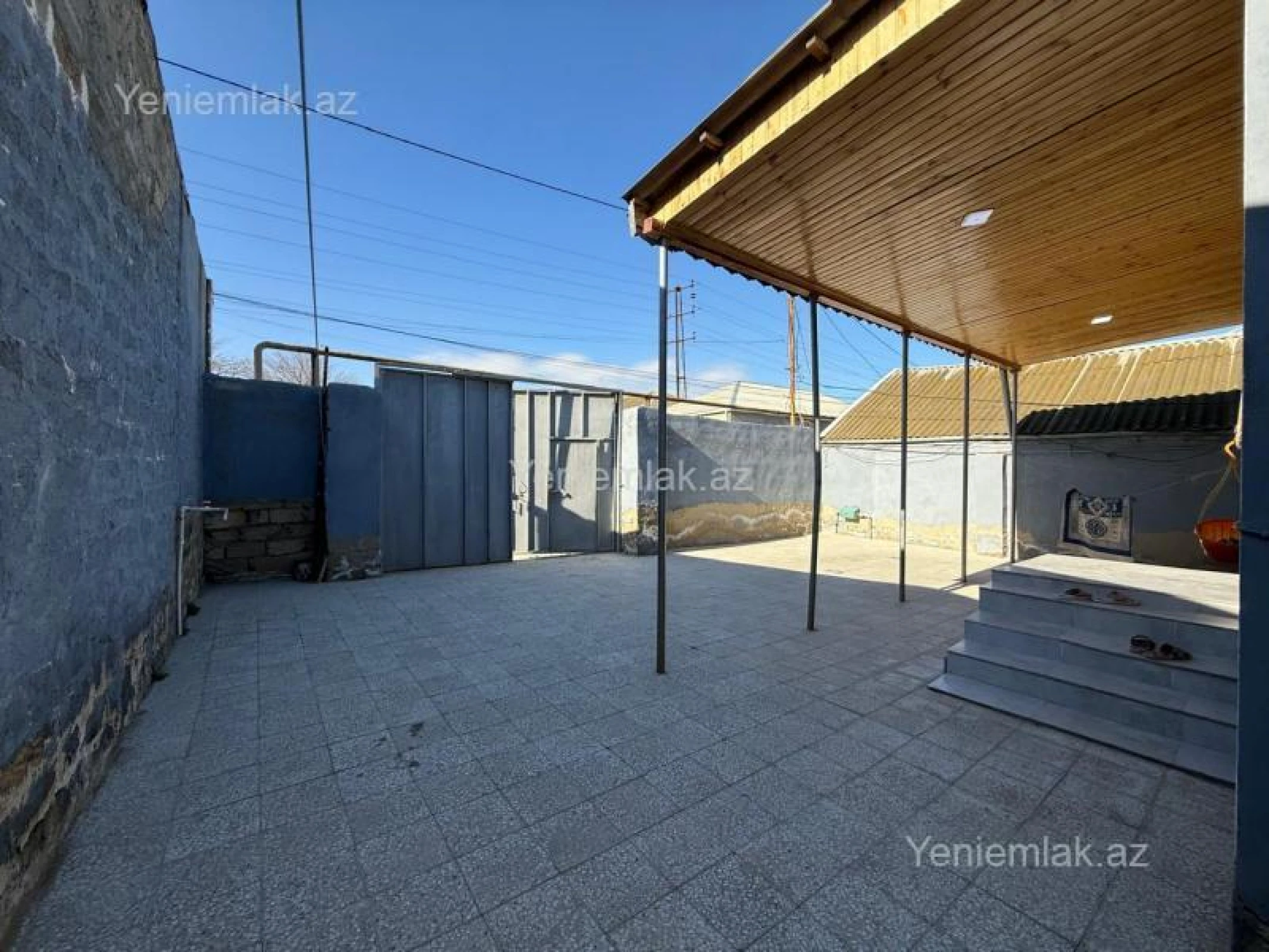 Satılır 3 otaqlı həyət evi 100 m²