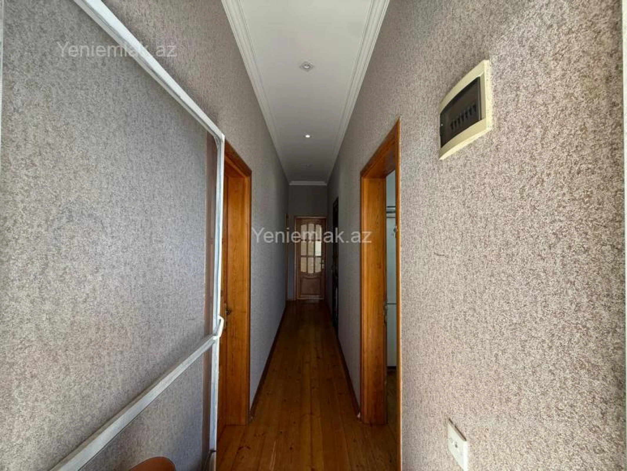 Satılır 3 otaqlı həyət evi 100 m²