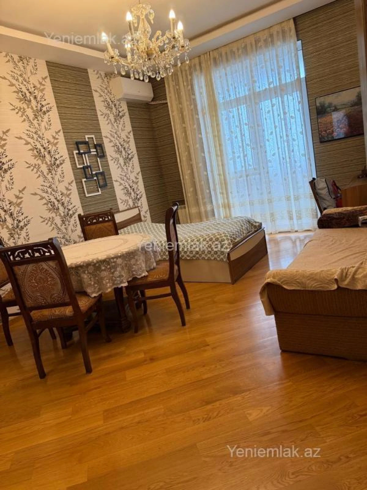Satılır 3 otaqlı köhnə tikili 90 m²