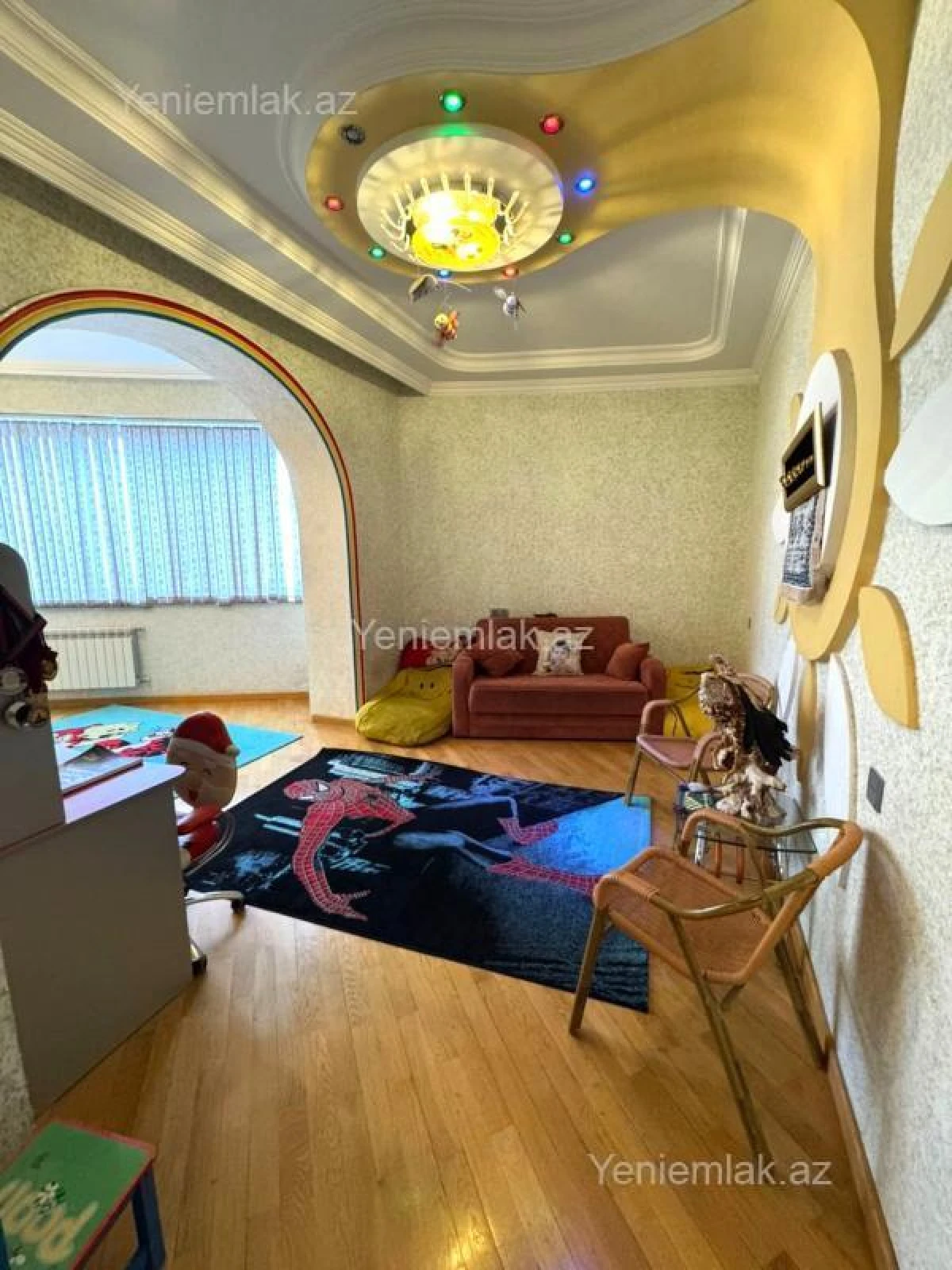 Satılır 4 otaqlı yeni tikili 185 m²