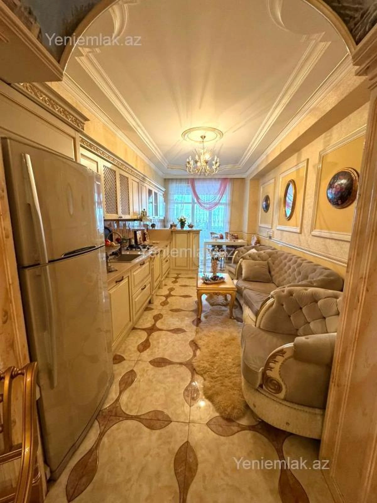 Satılır 4 otaqlı yeni tikili 185 m²