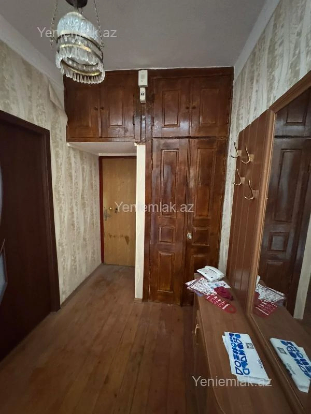 Satılır 3 otaqlı köhnə tikili 80 m²
