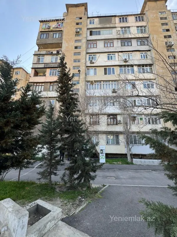 Satılır 3 otaqlı köhnə tikili 80 m²