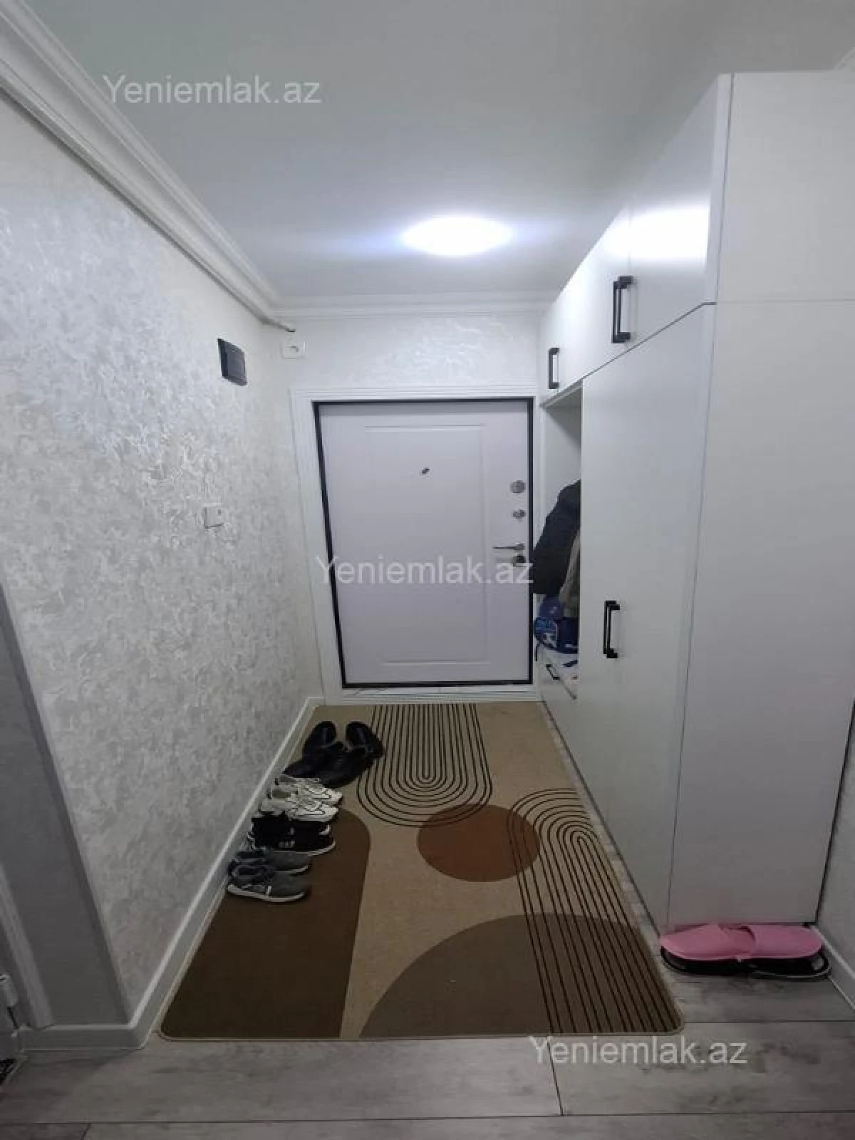 Kirayə verilir 3 otaqlı köhnə tikili 72 m²