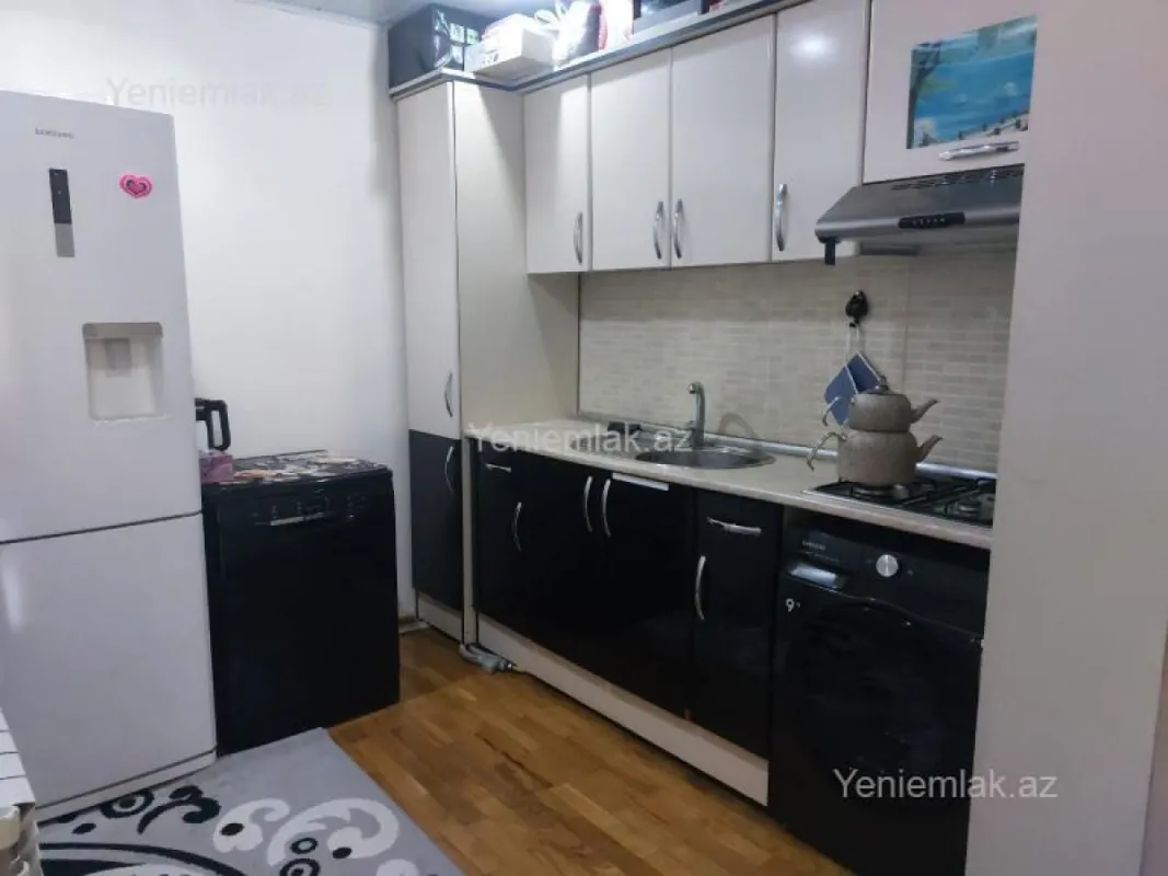 Satılır 3 otaqlı yeni tikili 85 m²