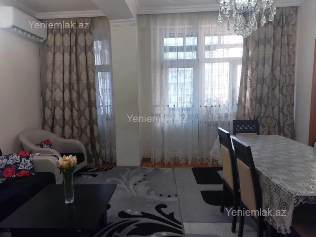 Satılır 3 otaqlı yeni tikili 85 m²