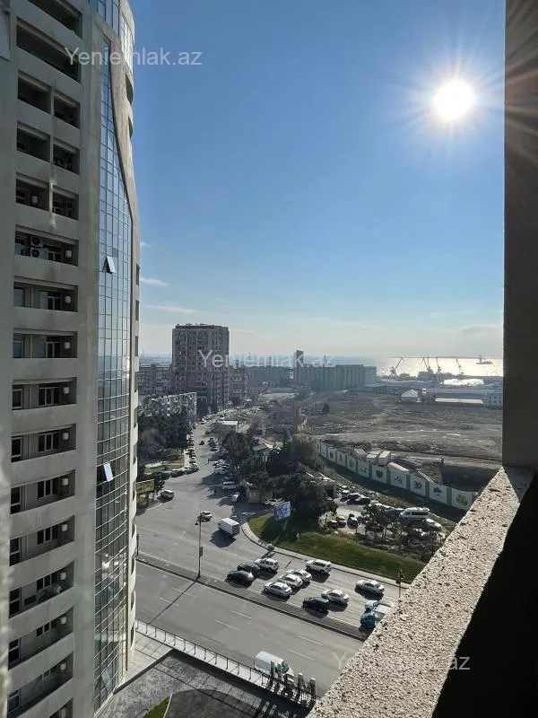 Satılır 2 otaqlı yeni tikili 79 m²