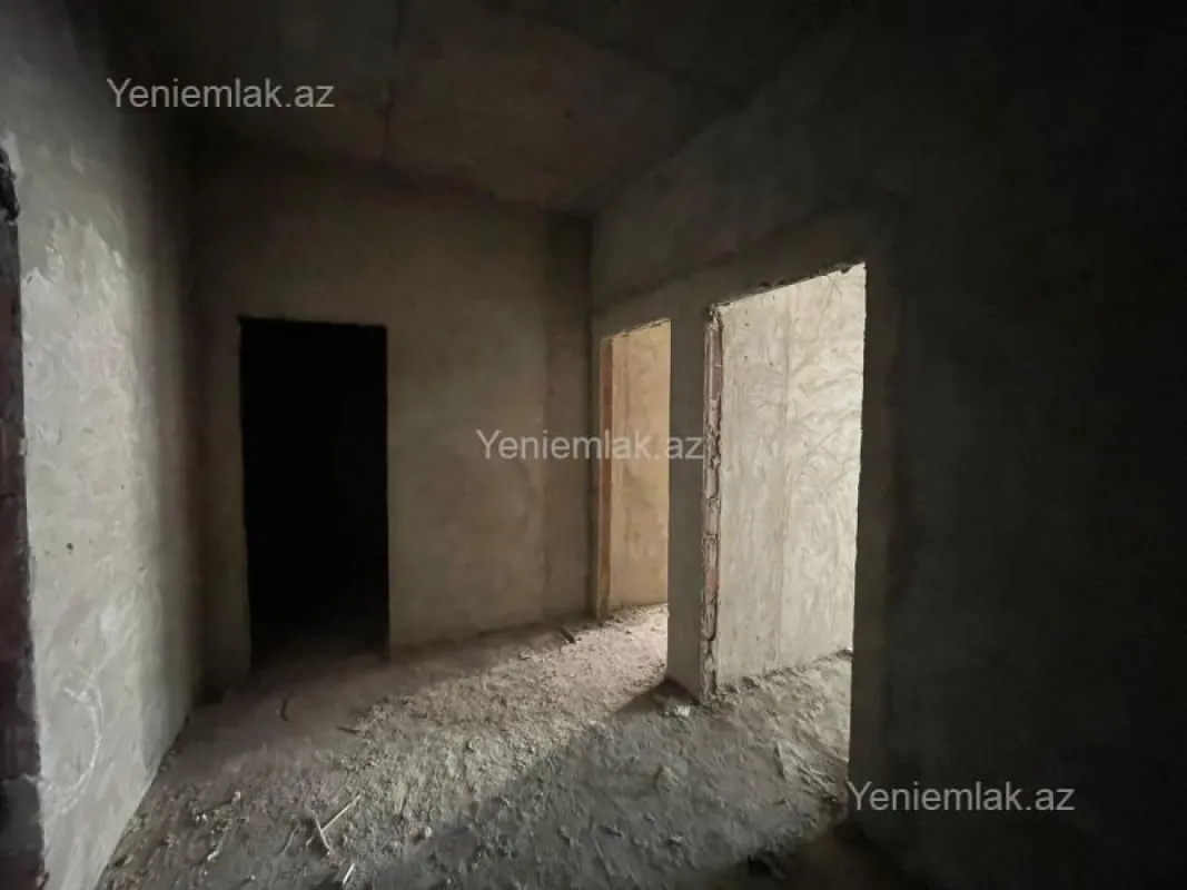 Satılır 2 otaqlı yeni tikili 79 m²