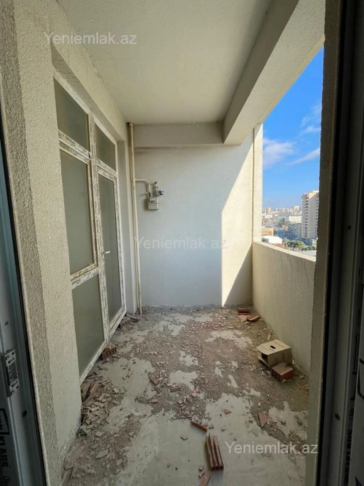 Satılır 2 otaqlı yeni tikili 79 m²