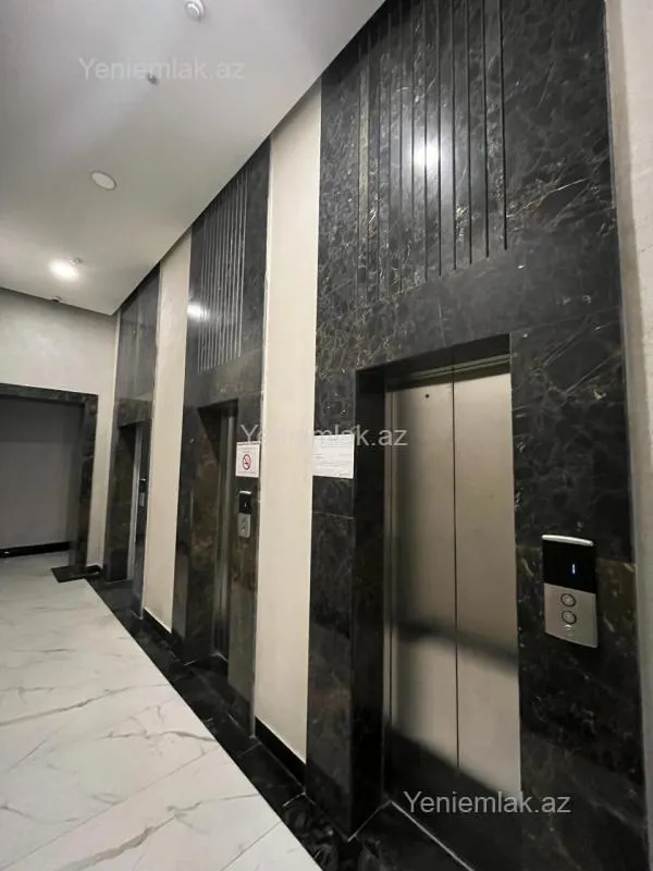 Satılır 2 otaqlı yeni tikili 79 m²