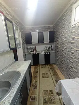Satılır 6 otaqlı həyət evi 192 m²