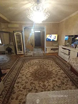 Satılır 6 otaqlı həyət evi 192 m²