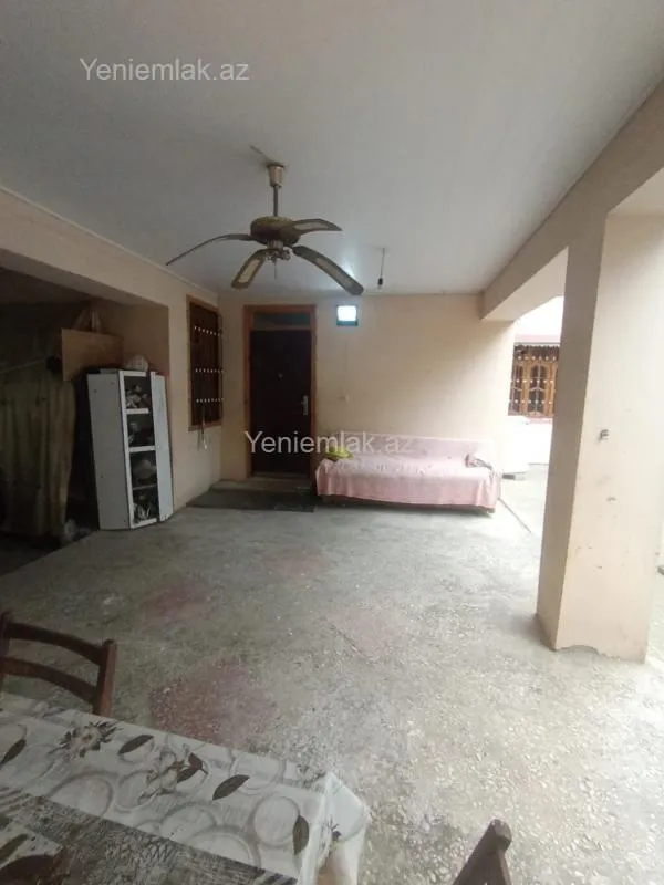 Satılır 6 otaqlı həyət evi 192 m²