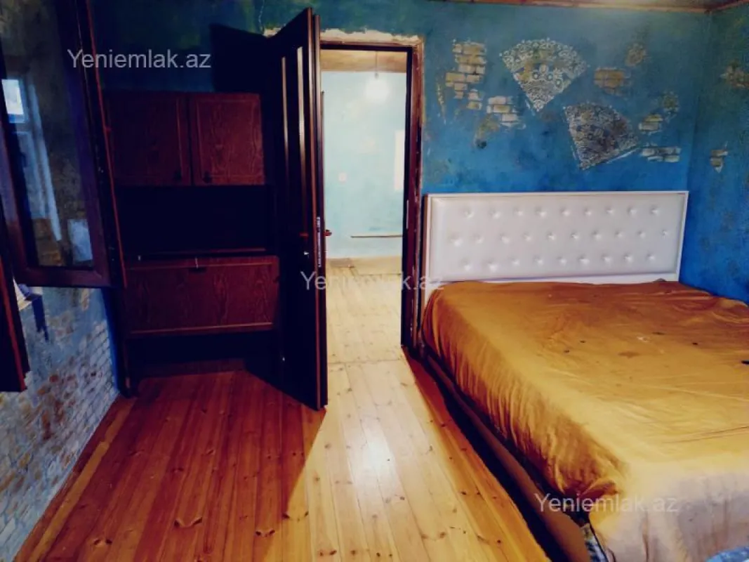 Satılır 3 otaqlı həyət evi 28 m²