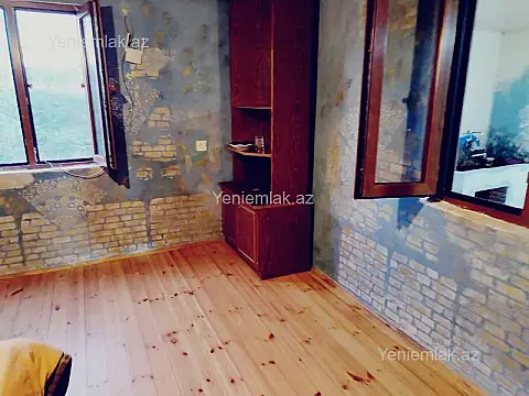 Satılır 3 otaqlı həyət evi 28 m²