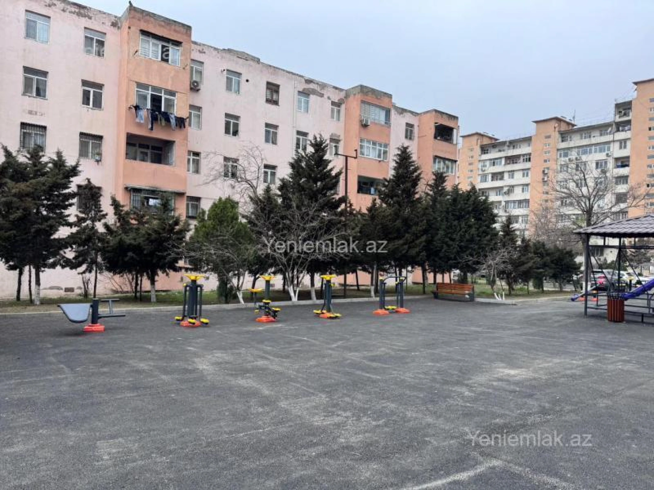 Satılır 2 otaqlı yeni tikili 50 m²