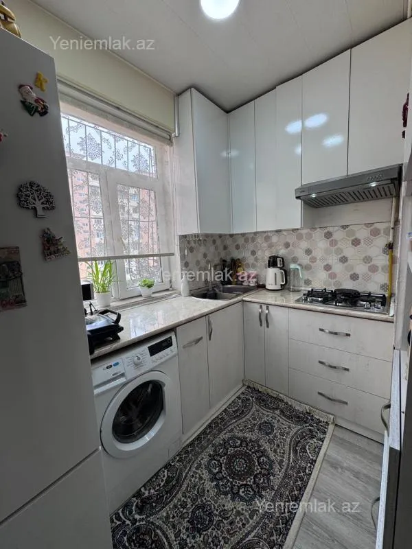 Satılır 2 otaqlı yeni tikili 50 m²