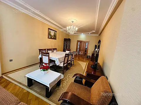 Satılır 3 otaqlı yeni tikili 120 m²