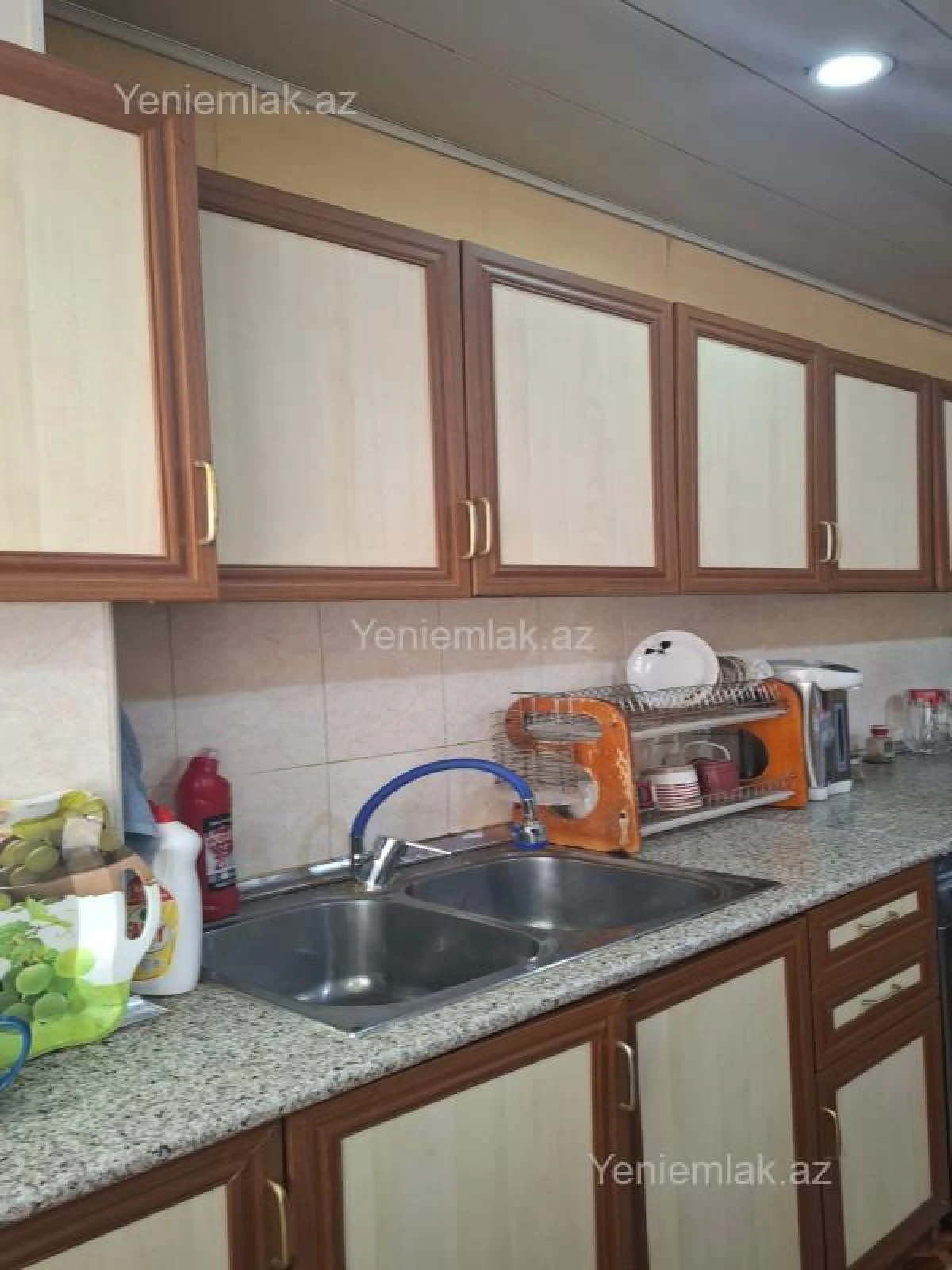 Satılır 3 otaqlı köhnə tikili 70 m²