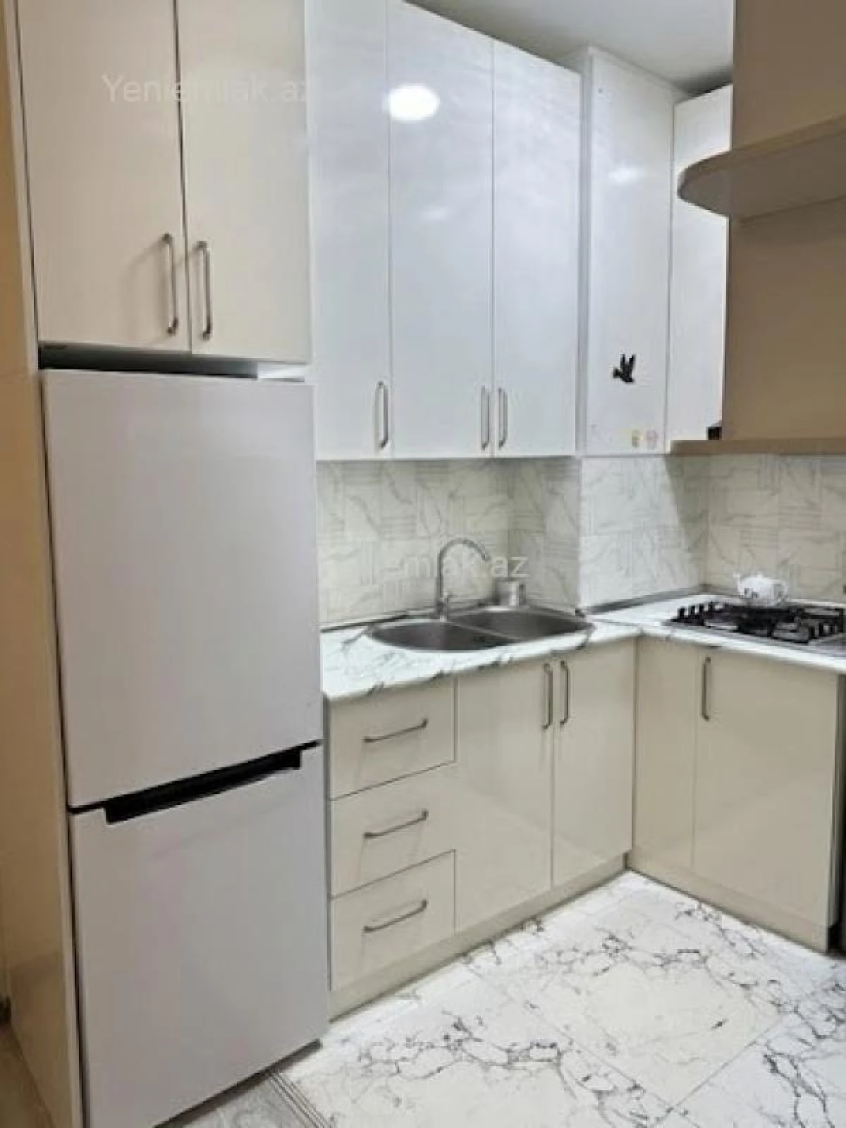 Satılır 2 otaqlı yeni tikili 50 m²