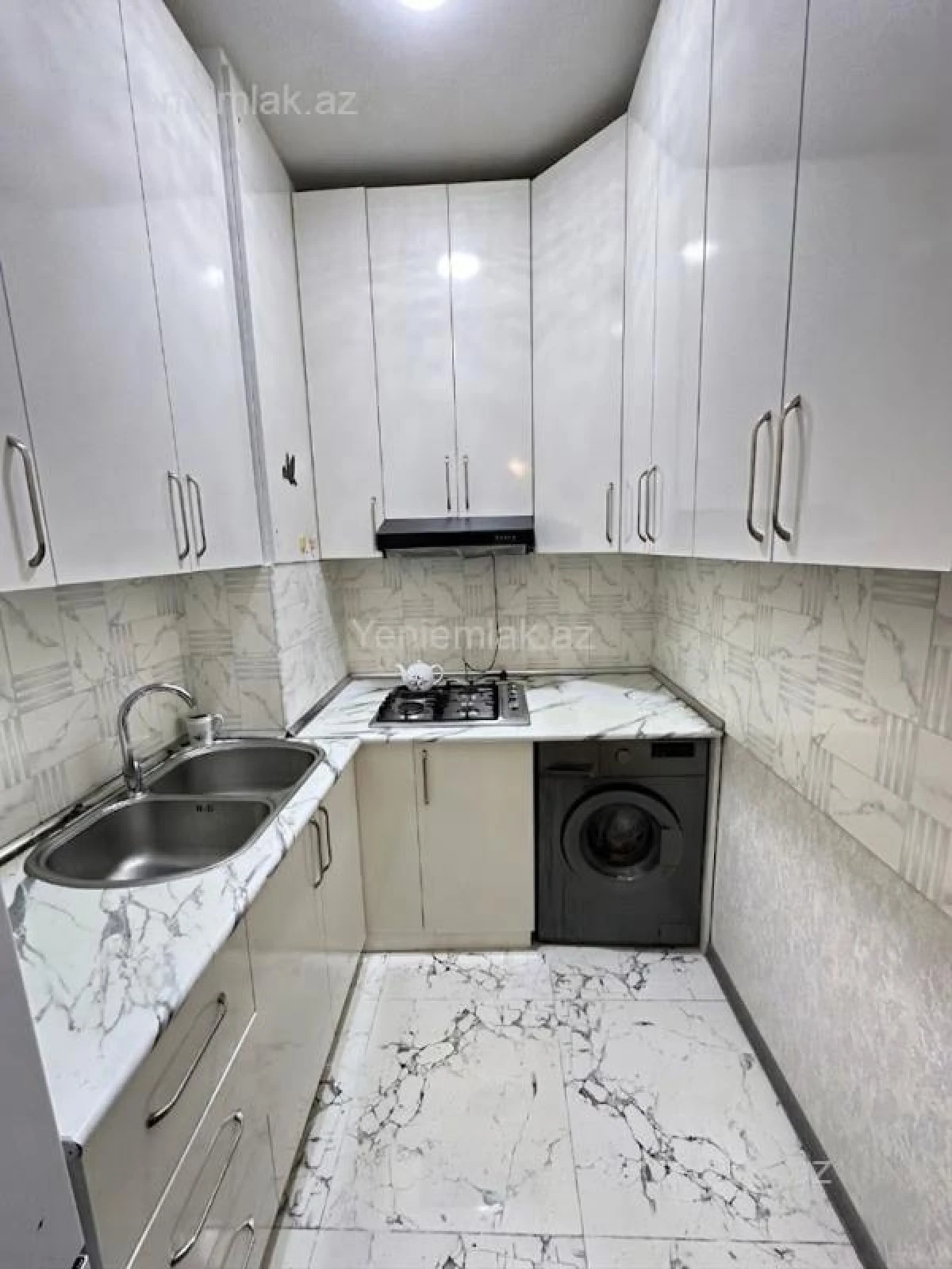 Satılır 2 otaqlı yeni tikili 50 m²