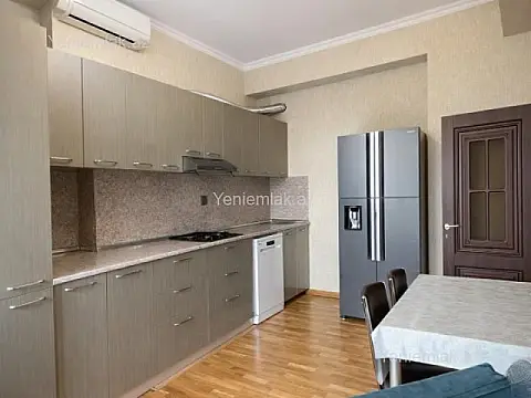 Satılır 3 otaqlı yeni tikili 110 m²
