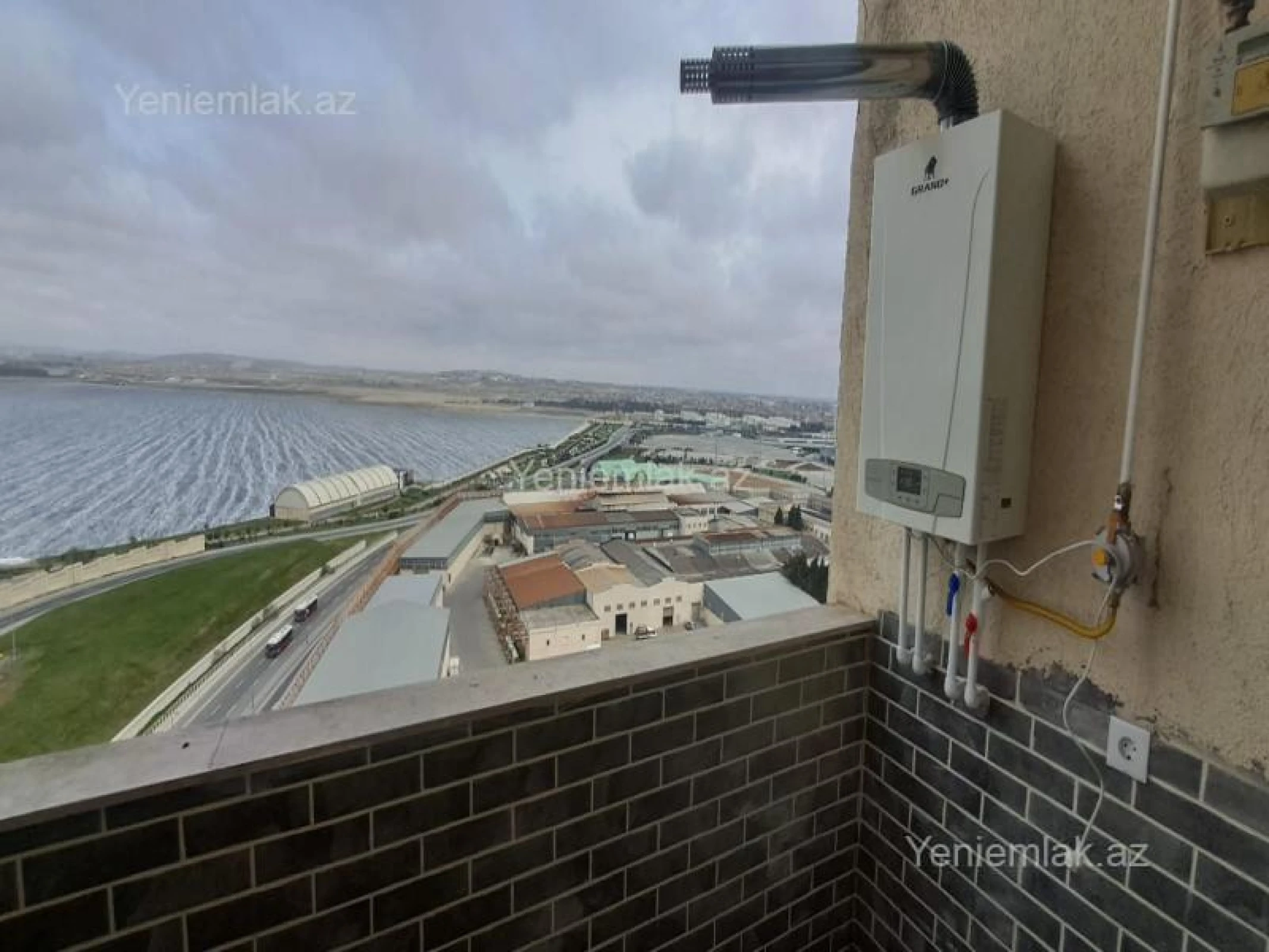 Satılır 2 otaqlı yeni tikili 89 m²