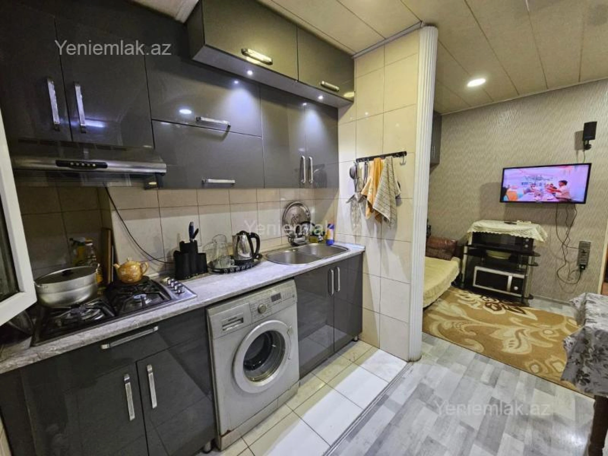 Satılır 2 otaqlı köhnə tikili 60 m²