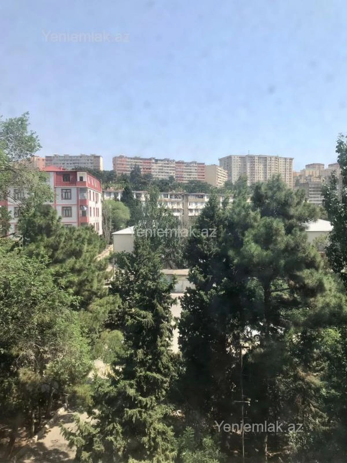 Satılır 2 otaqlı köhnə tikili 60 m²
