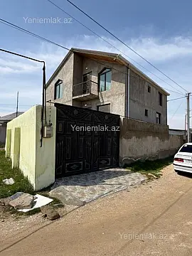 Satılır 5 otaqlı həyət evi 200 m²