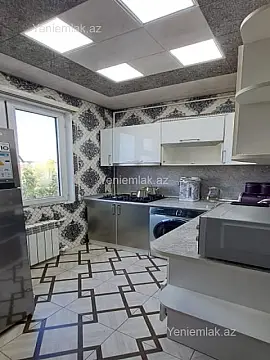 Satılır 2 otaqlı köhnə tikili 60 m²