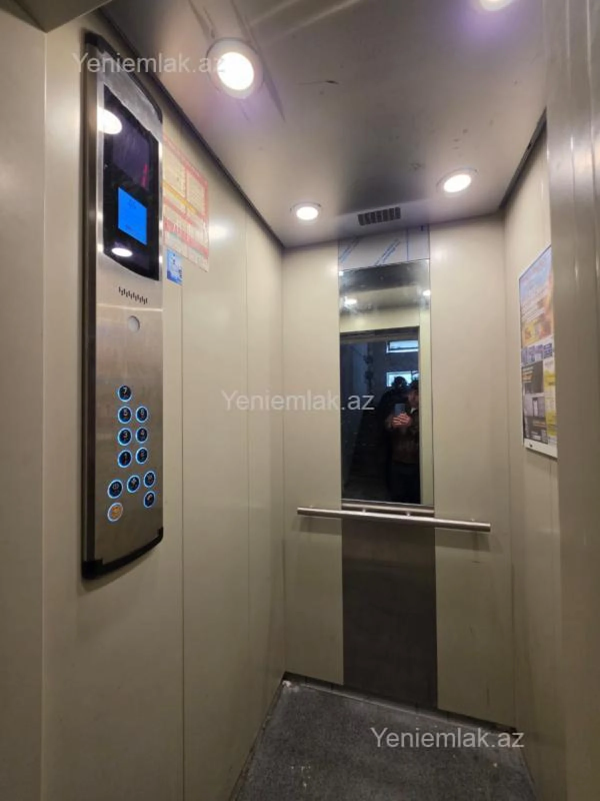 Satılır 3 otaqlı köhnə tikili 75 m²