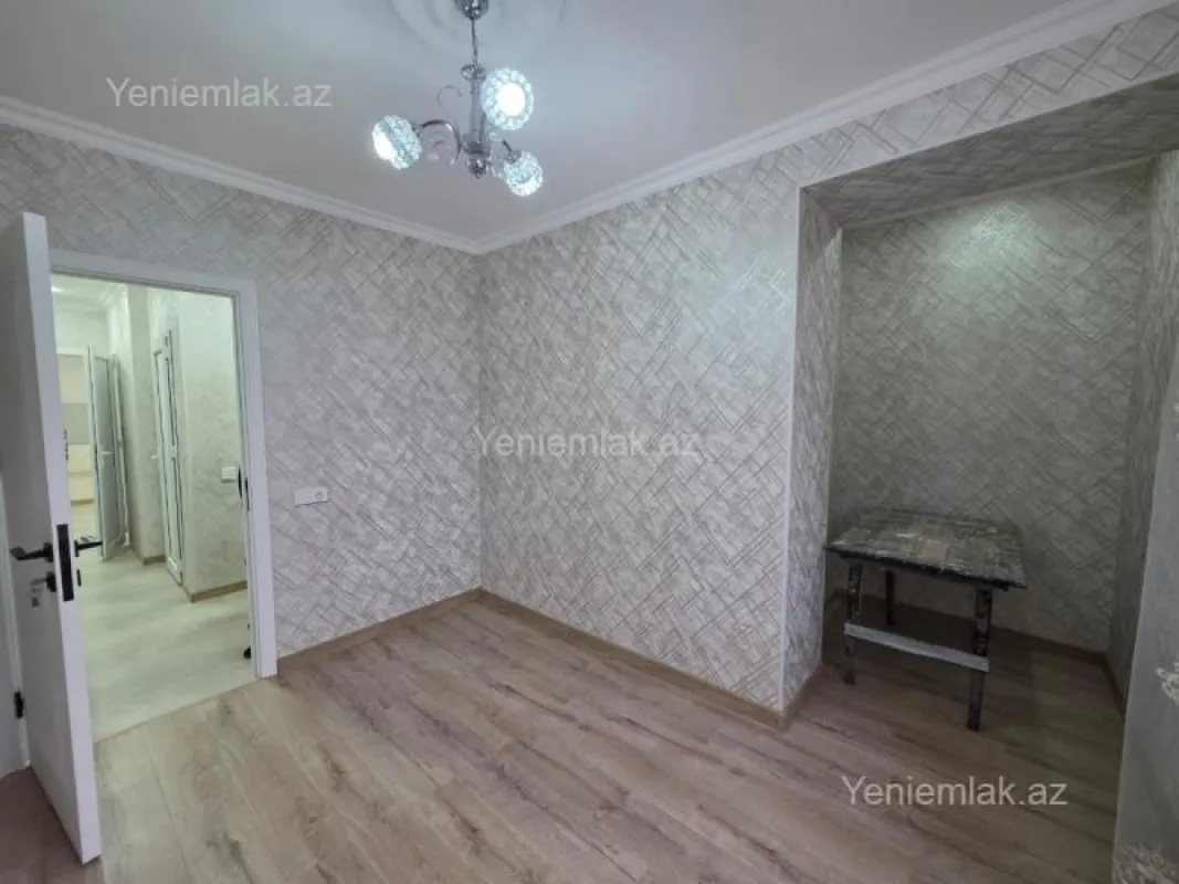 Satılır 3 otaqlı köhnə tikili 75 m²