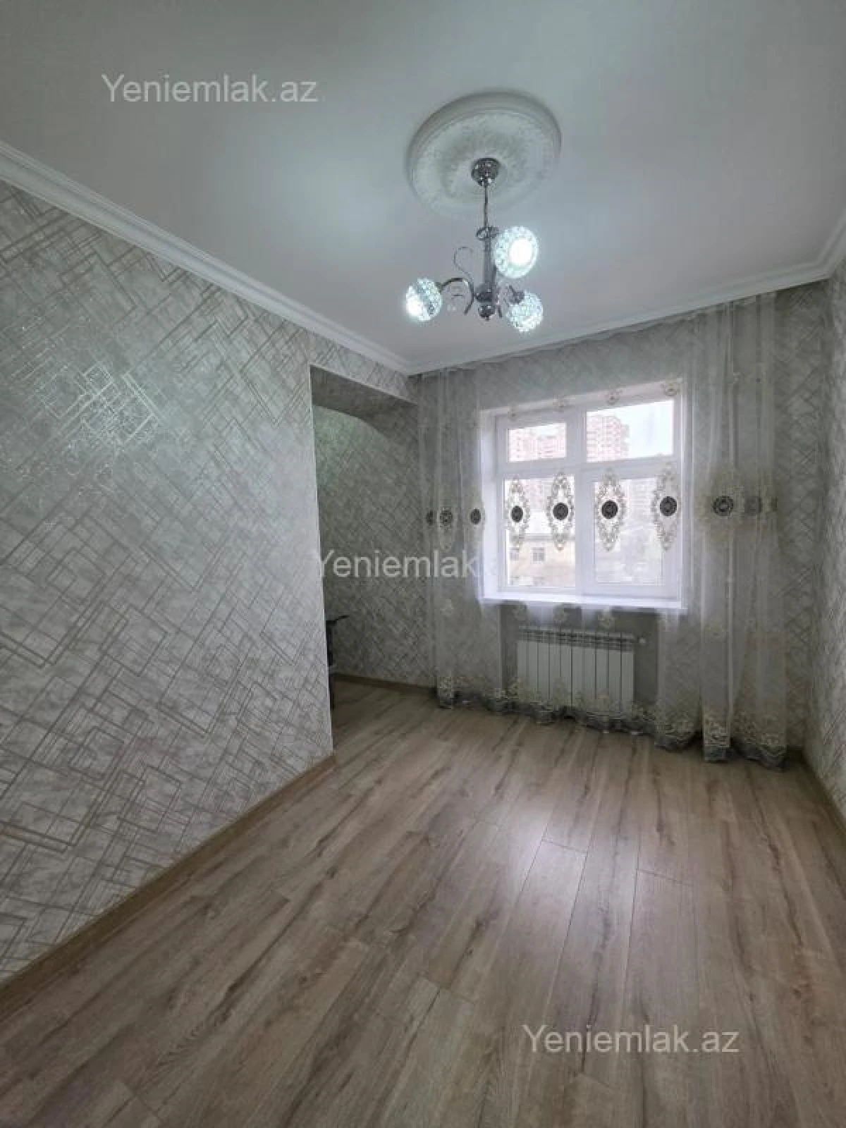 Satılır 3 otaqlı köhnə tikili 75 m²