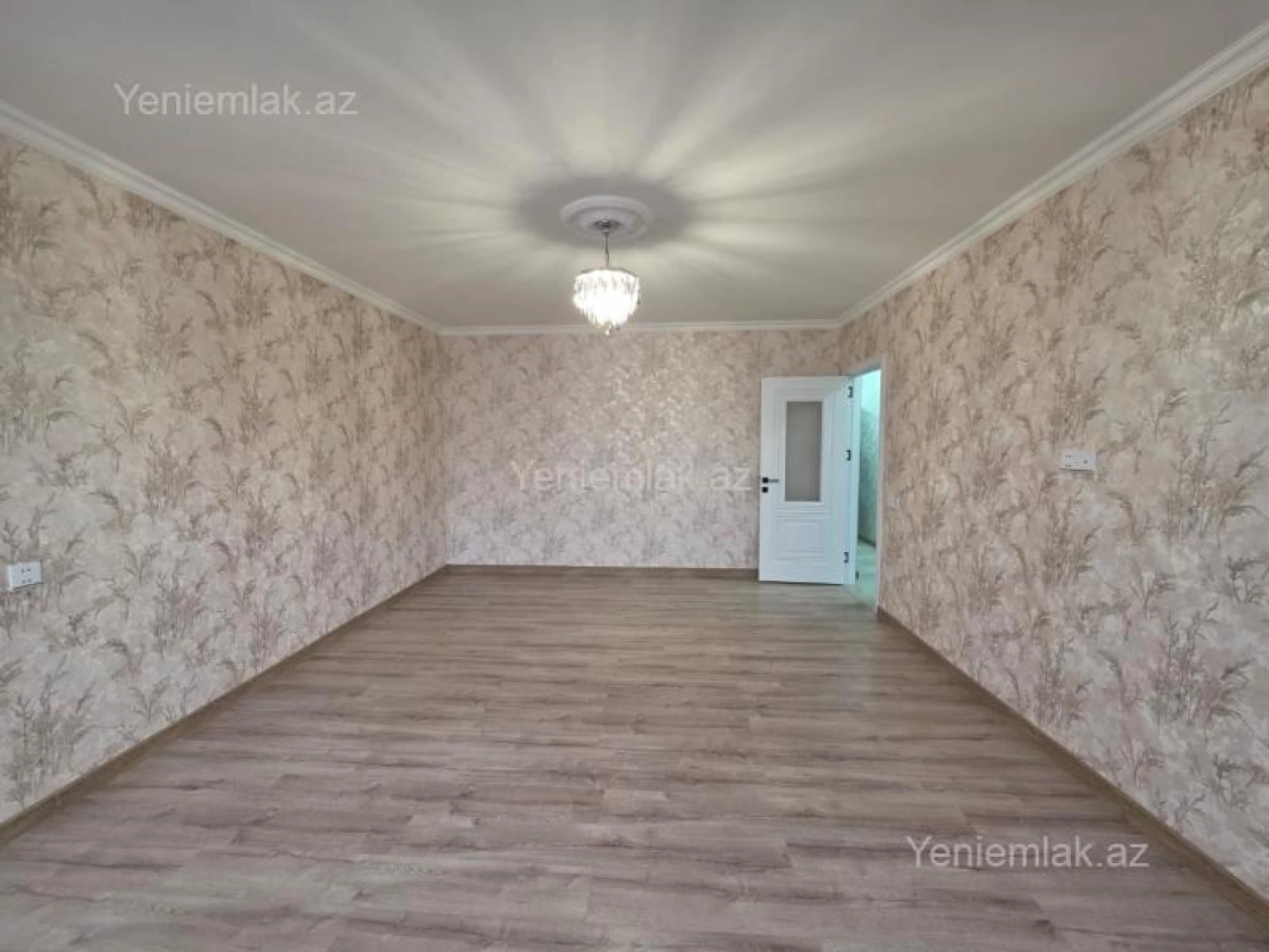 Satılır 3 otaqlı köhnə tikili 75 m²