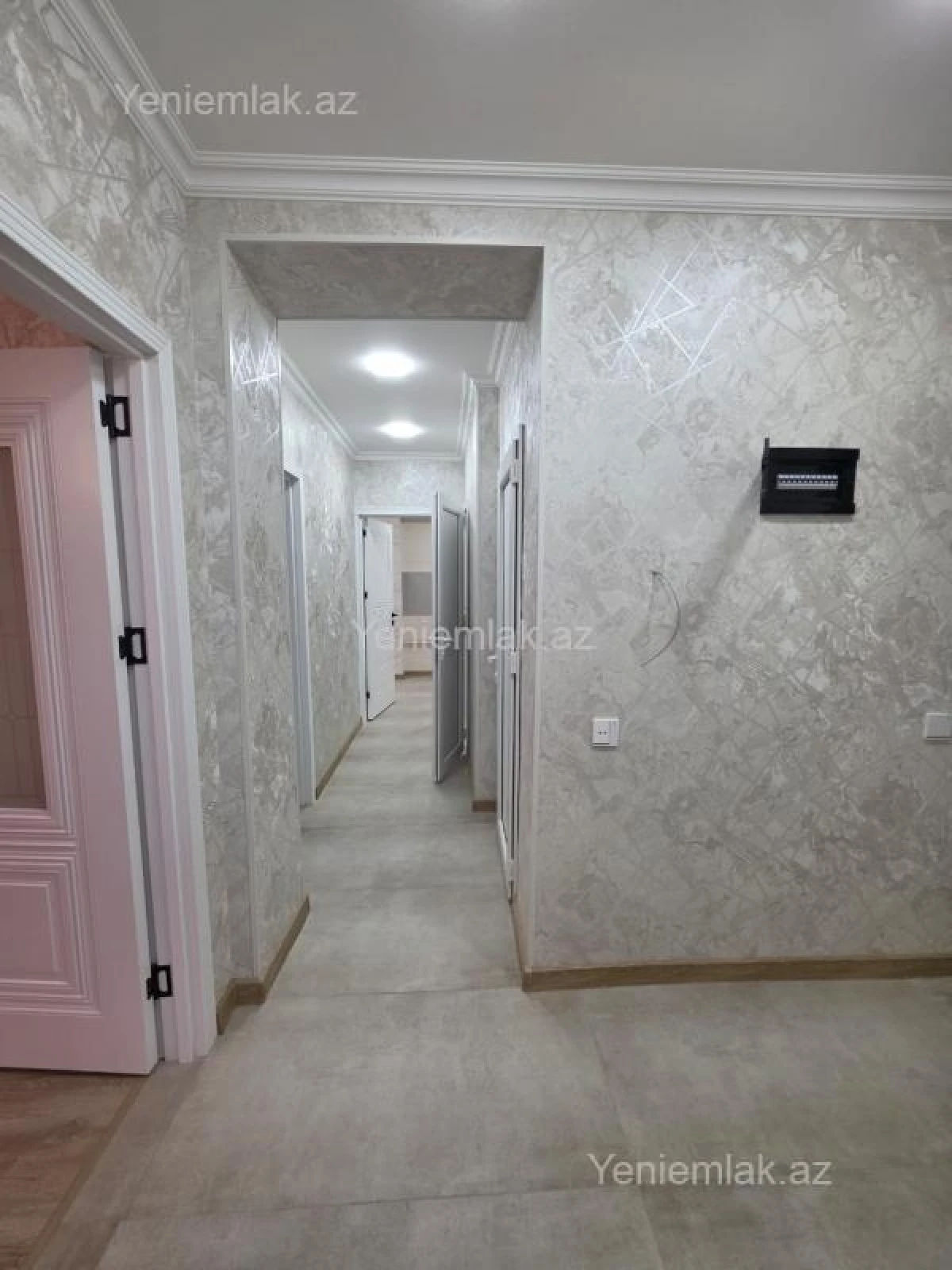 Satılır 3 otaqlı köhnə tikili 75 m²