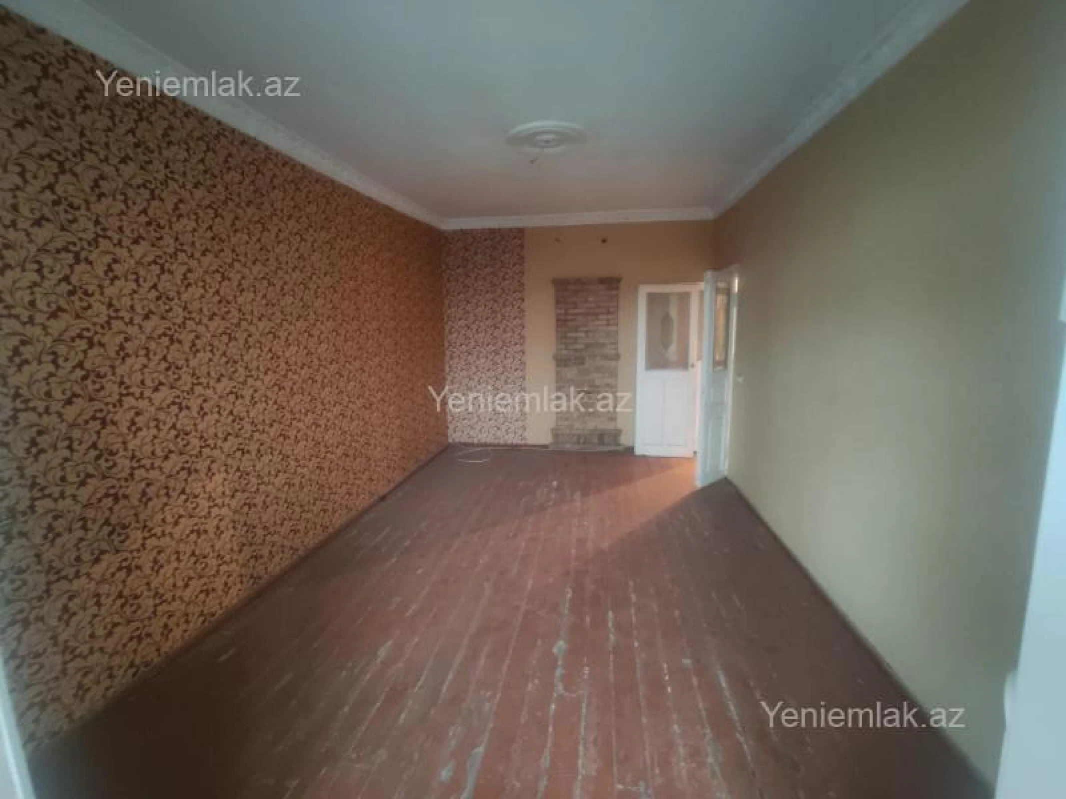 Satılır 3 otaqlı köhnə tikili 80 m²