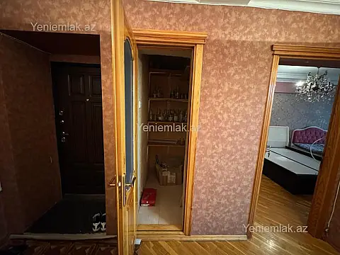 Satılır 3 otaqlı köhnə tikili 80.4 m²