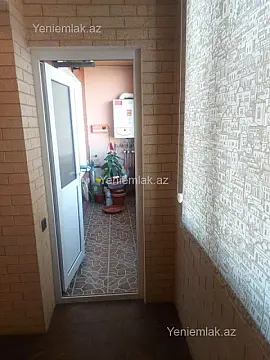 Satılır 3 otaqlı köhnə tikili 80 m²