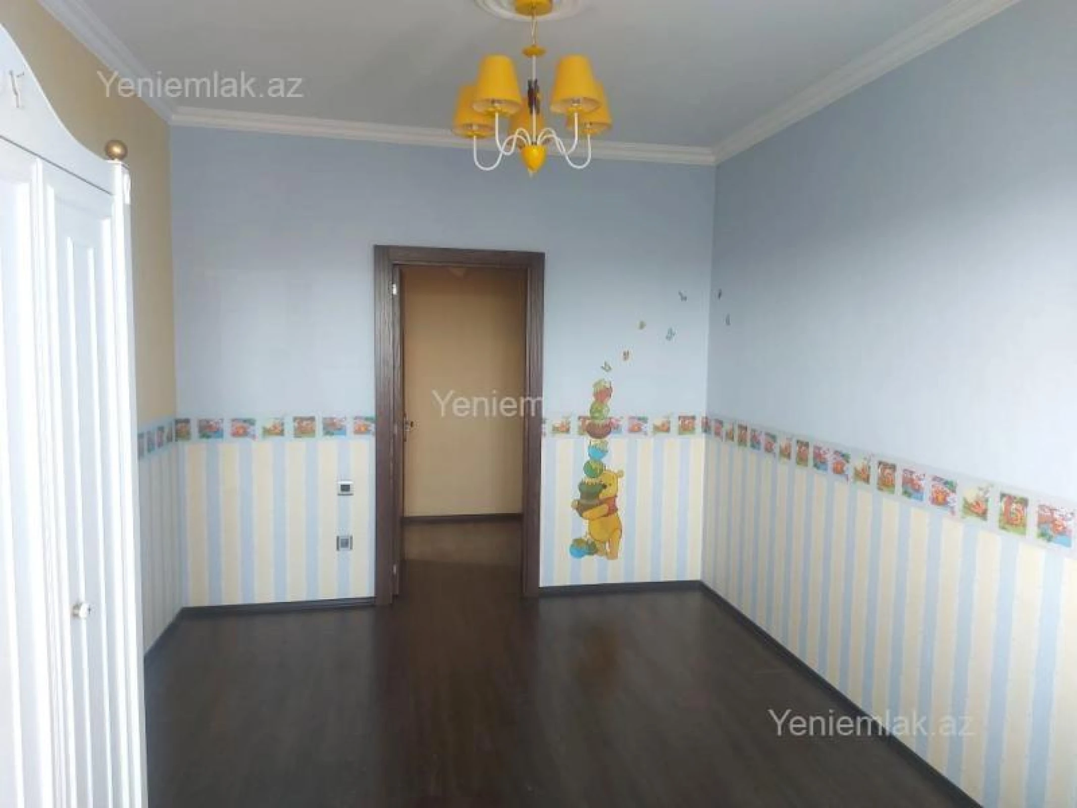 Satılır 3 otaqlı köhnə tikili 80 m²