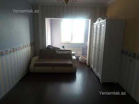 Satılır 3 otaqlı köhnə tikili 80 m²